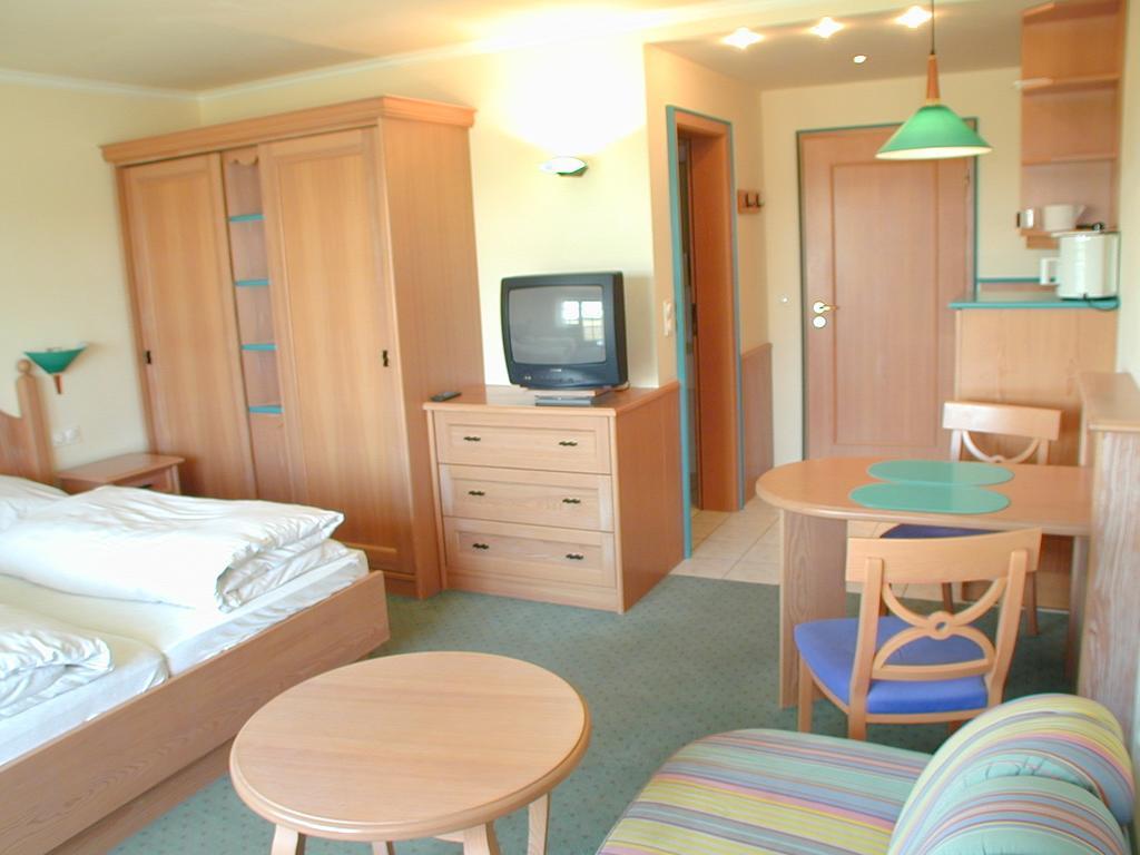Kurhotel Wuerdinger Hof Bad Füssing Стая снимка